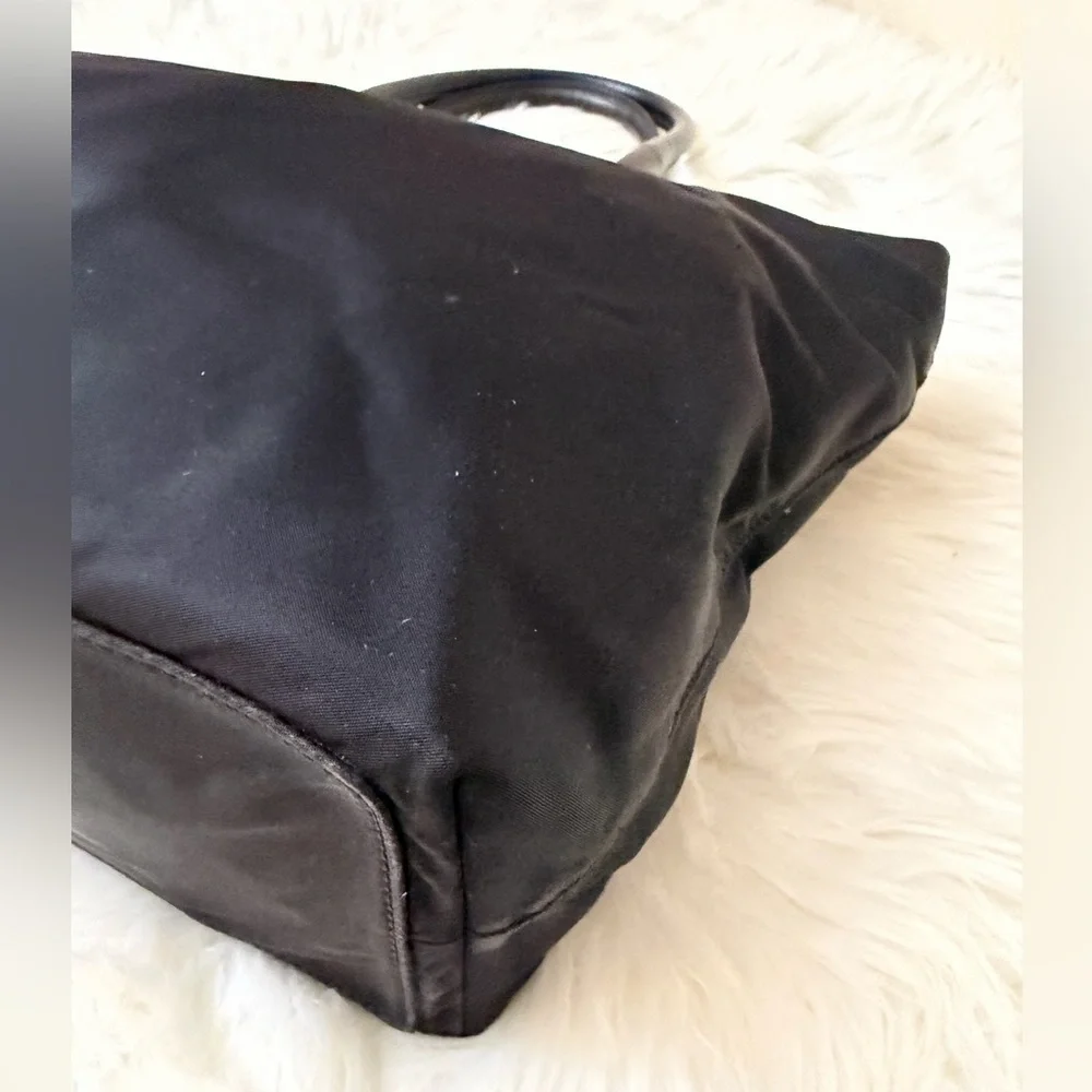 Black Medium Tory Burch Bag